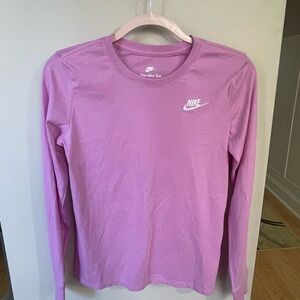 Nike Purple Long Sleeve The Nike Tee Shirt XS women’s NWT